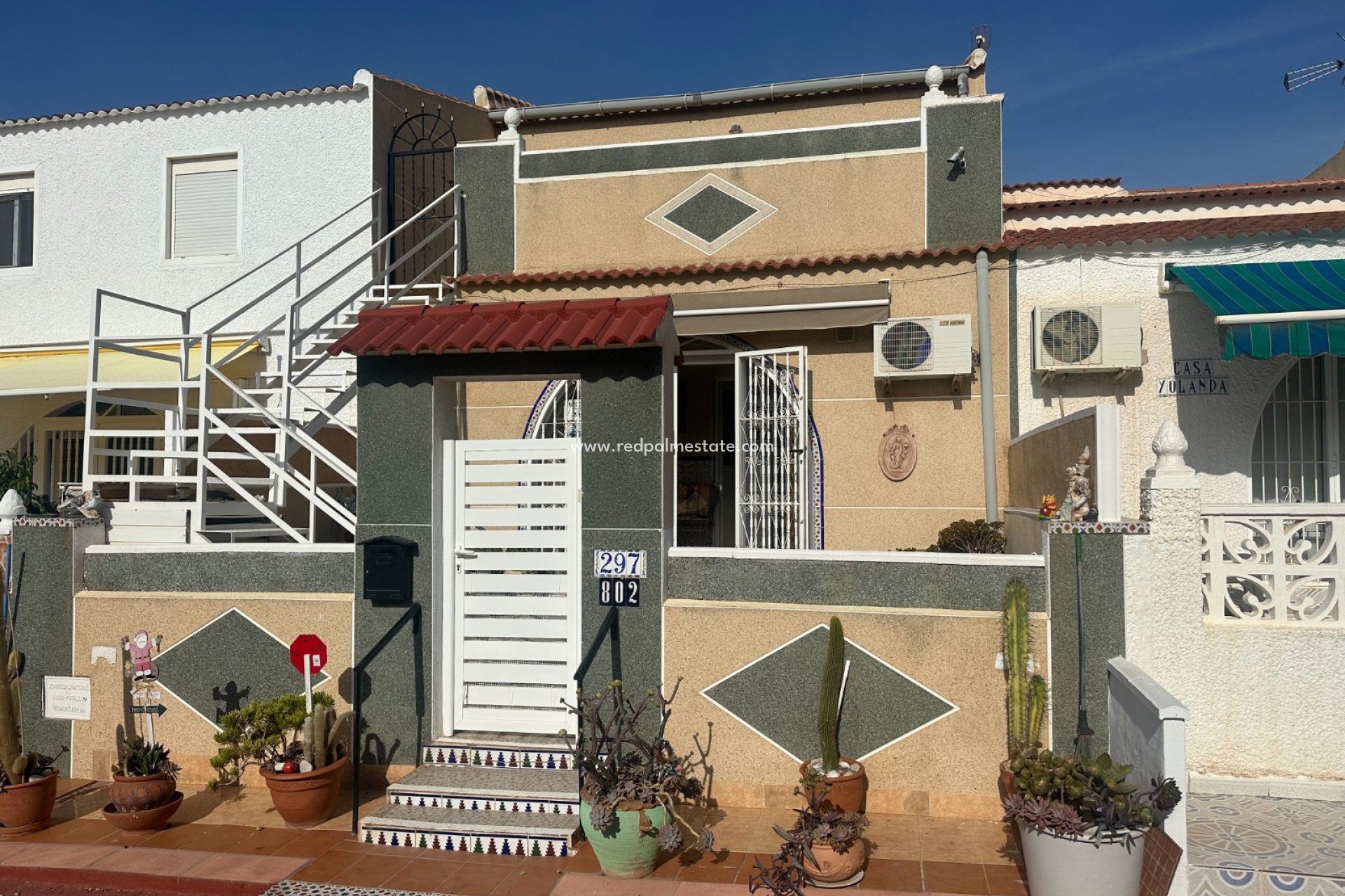 Resale - Town House -
Torrevieja