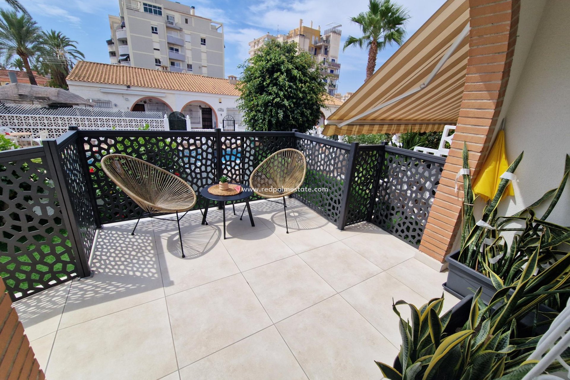 Resale - Town House -
Torrevieja