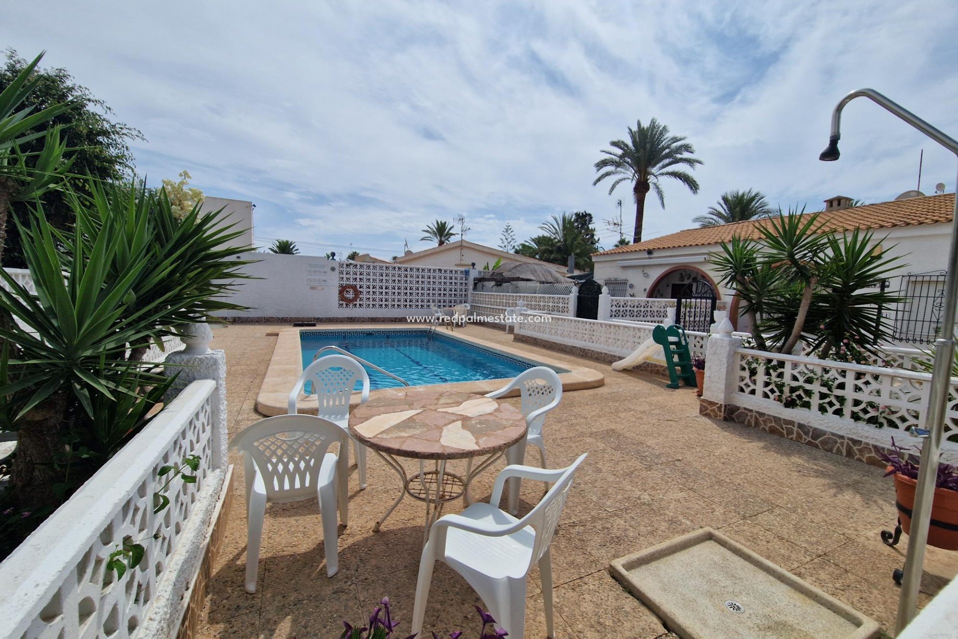 Resale - Town House -
Torrevieja