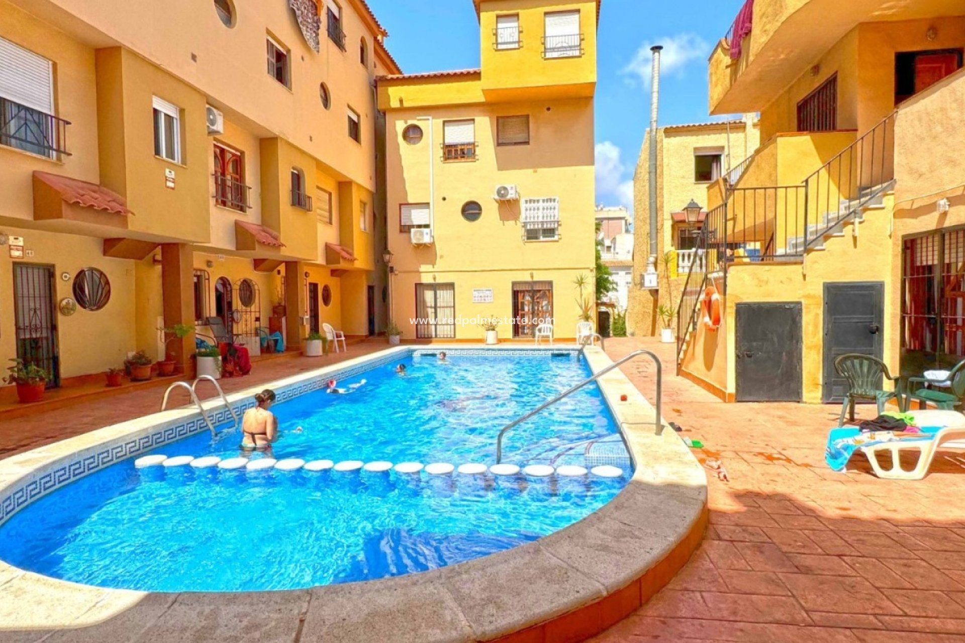 Resale - Town House -
Torrevieja