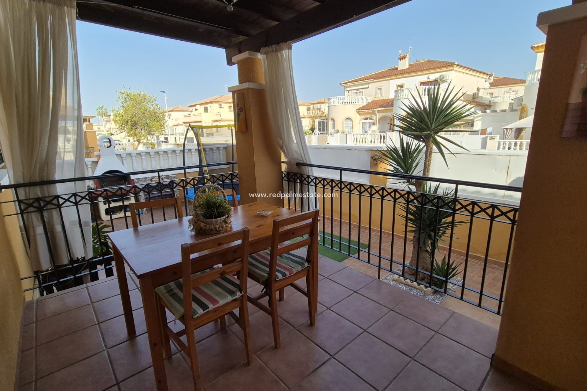 Resale - Town House -
Torrevieja