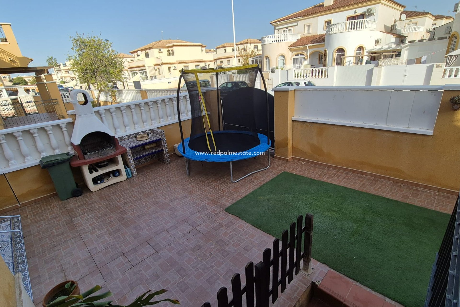 Resale - Town House -
Torrevieja