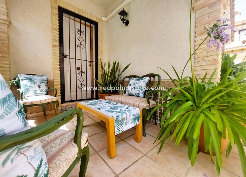 Resale - Town House -
Torrevieja