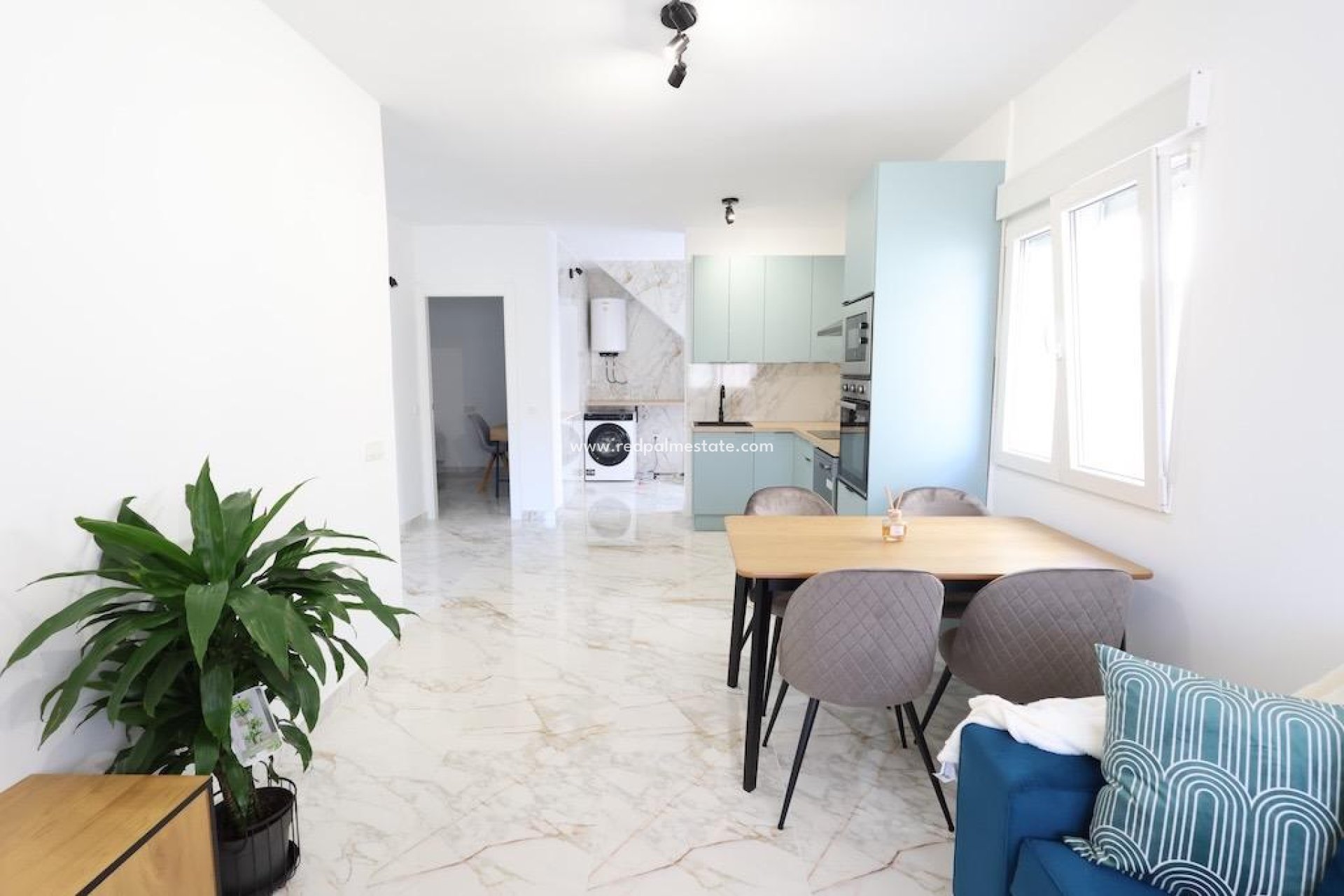Resale - Town House -
Torrevieja
