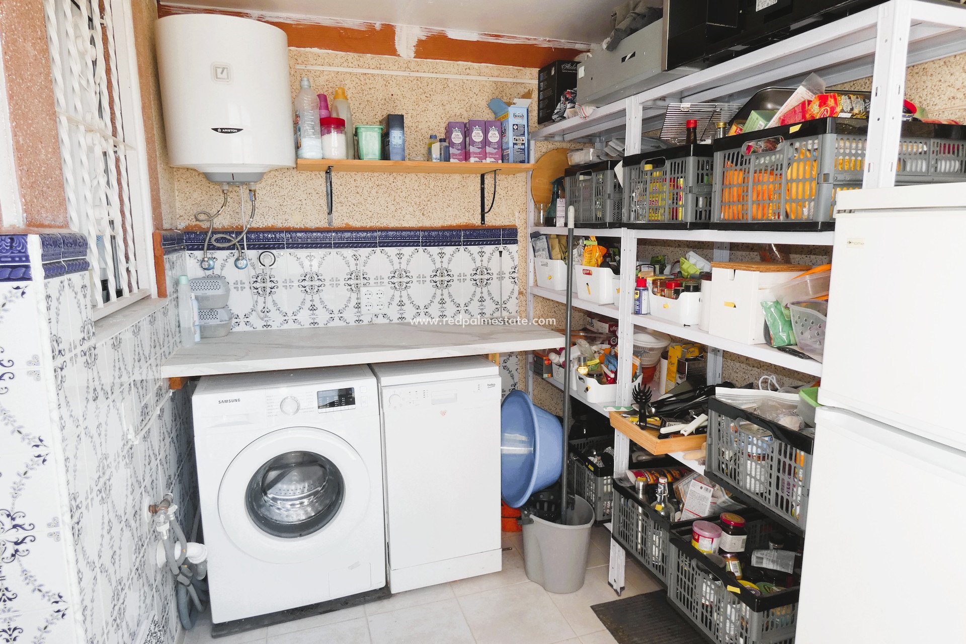 Resale - Town House -
Torrevieja