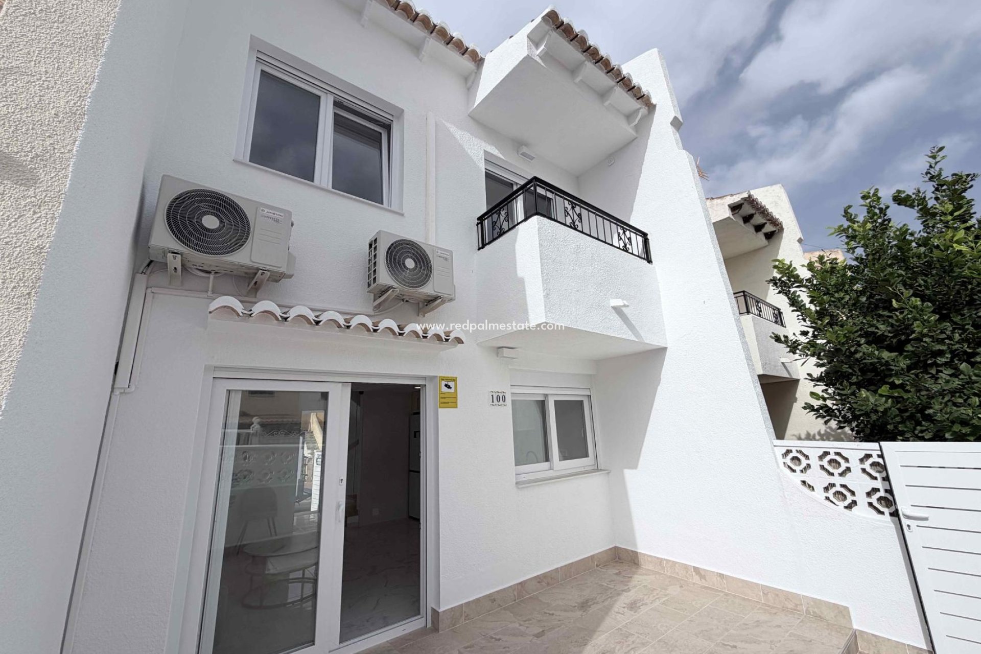 Resale - Town House -
Torrevieja