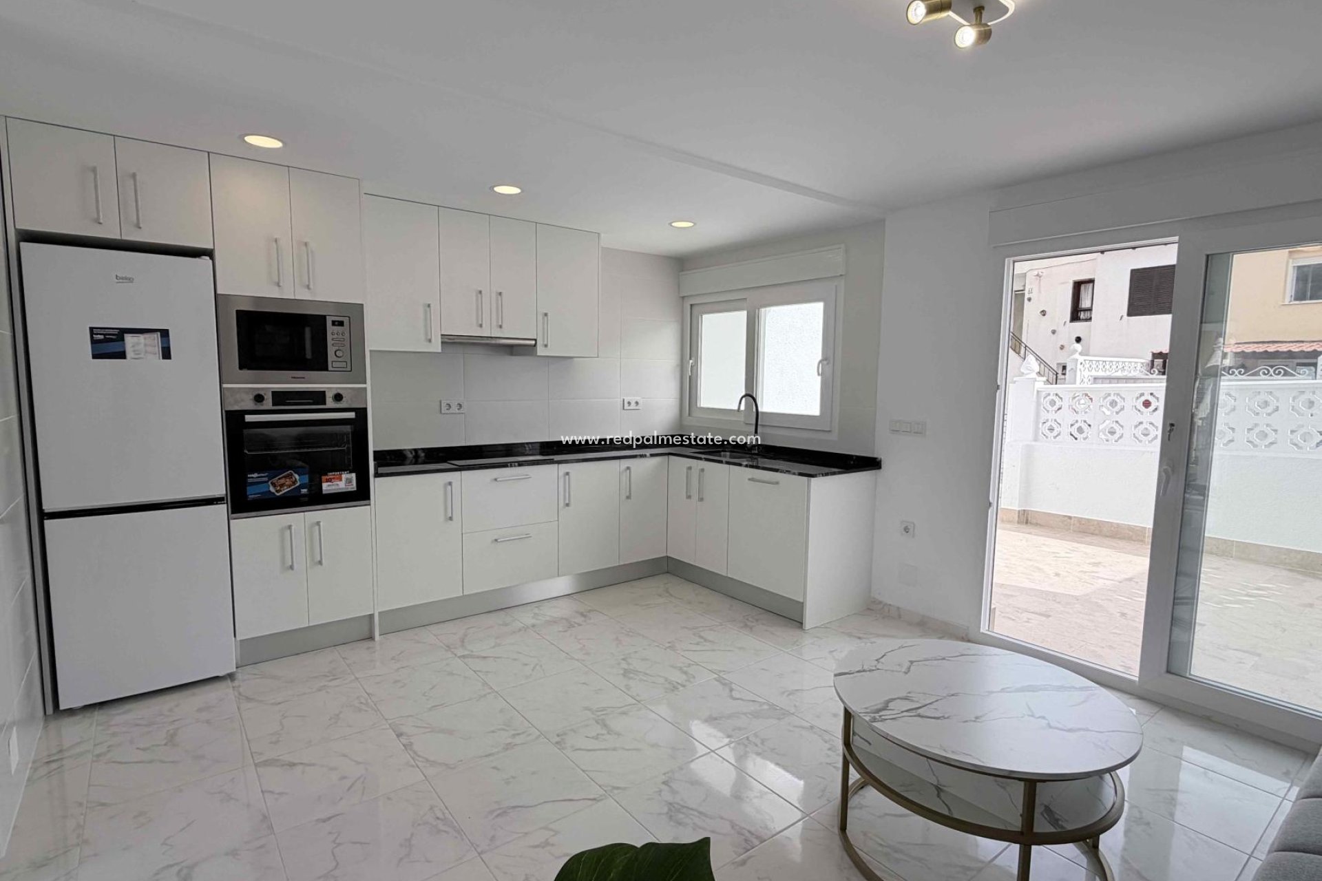 Resale - Town House -
Torrevieja