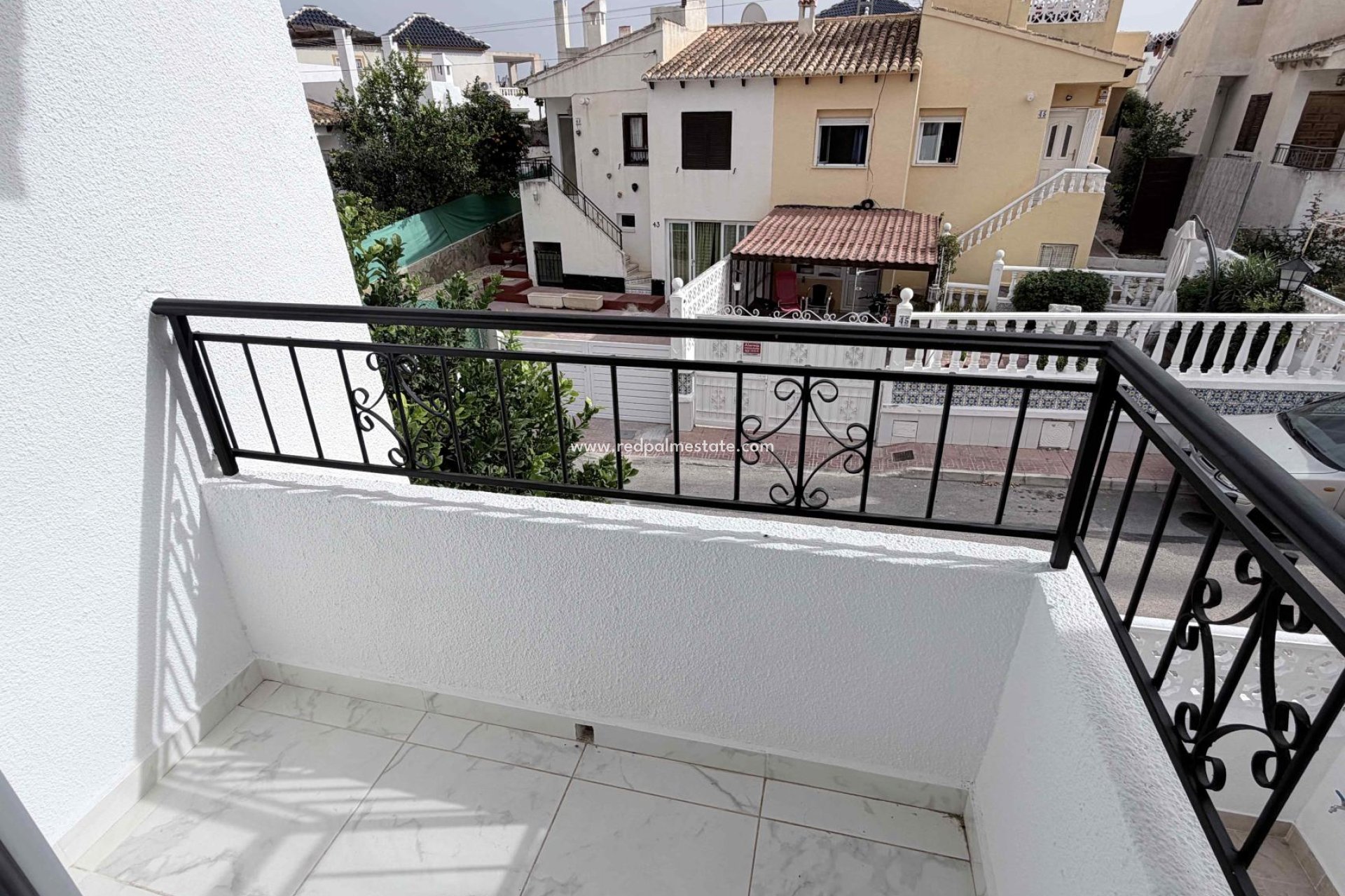 Resale - Town House -
Torrevieja