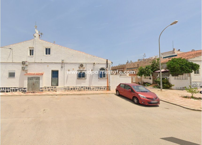 Resale - Town House -
Torrevieja