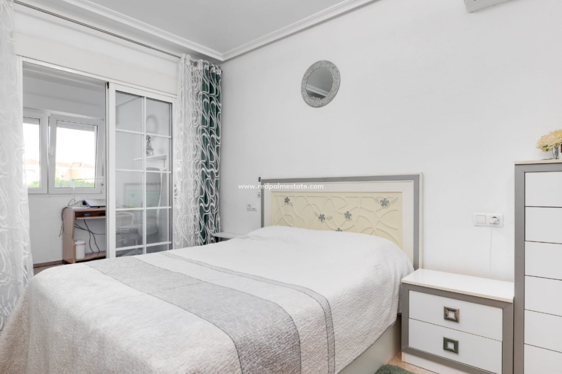 Resale - Town House -
Torrevieja