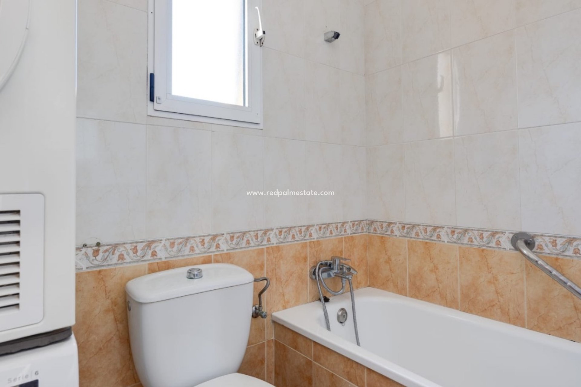Resale - Town House -
Torrevieja