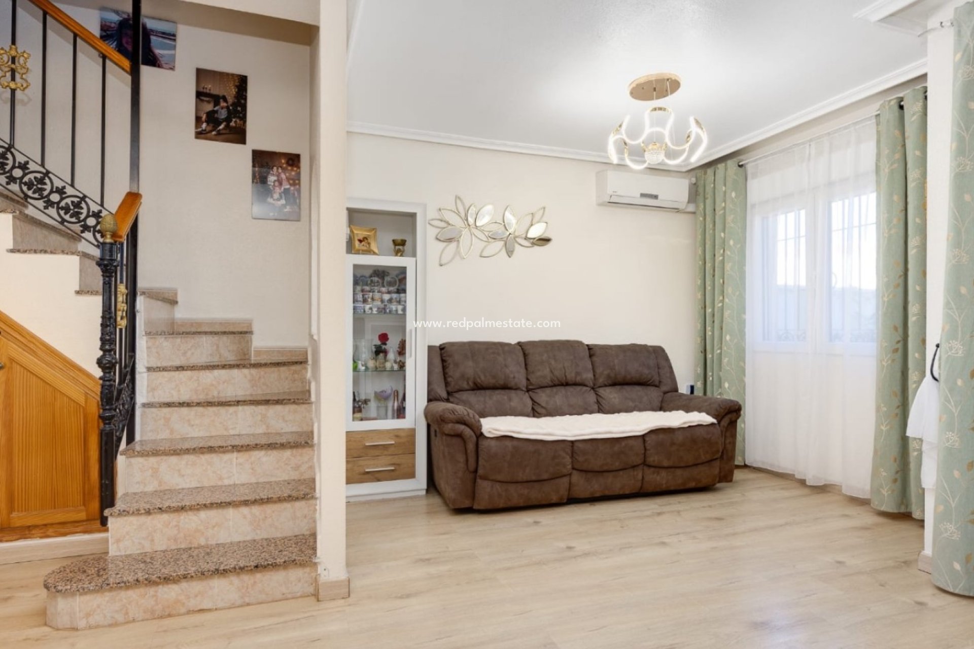 Resale - Town House -
Torrevieja