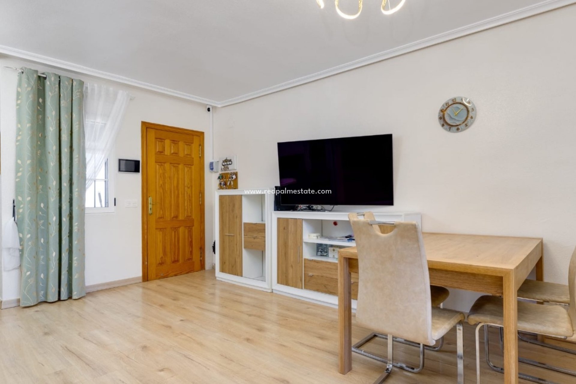 Resale - Town House -
Torrevieja