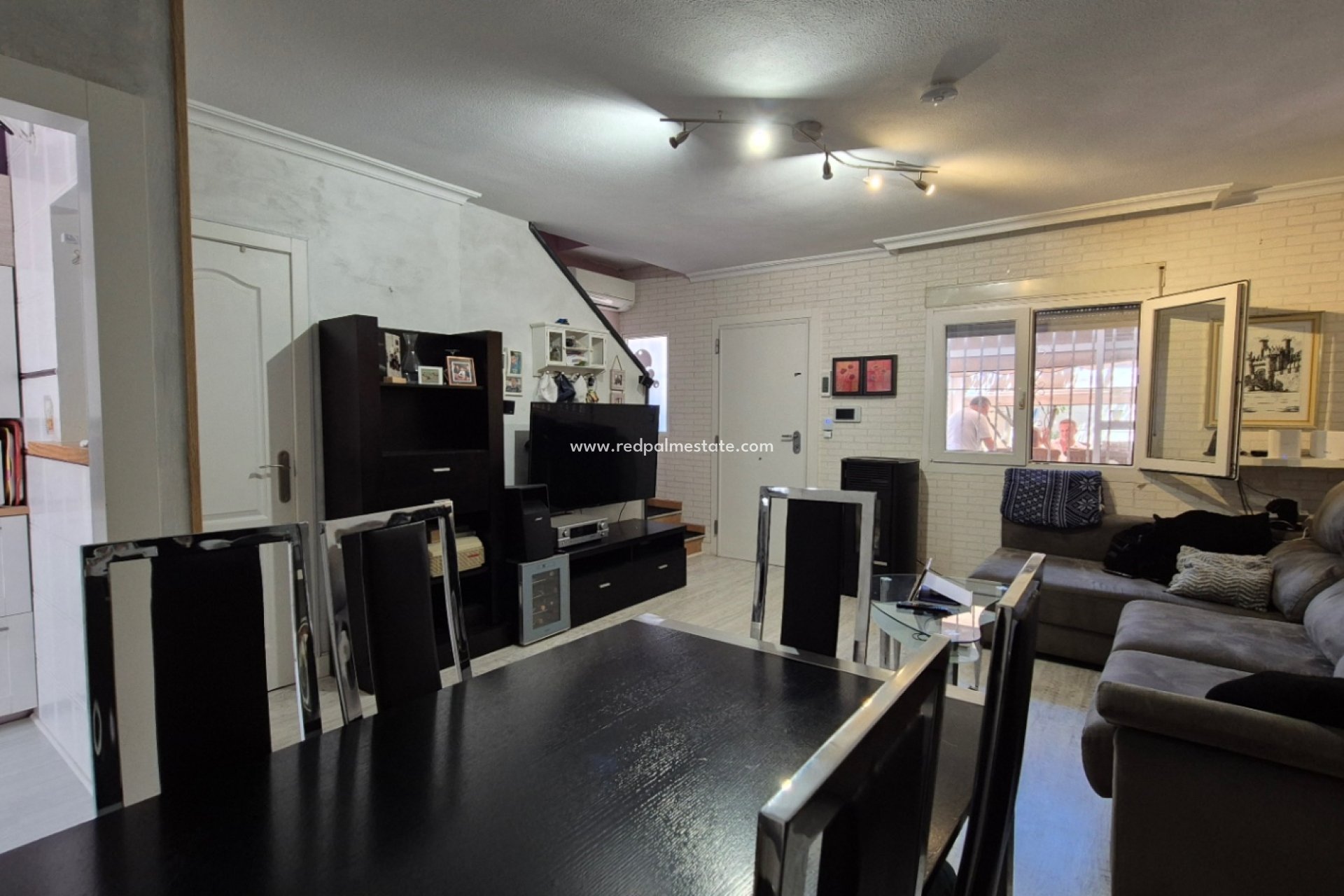 Resale - Town House -
Torrevieja