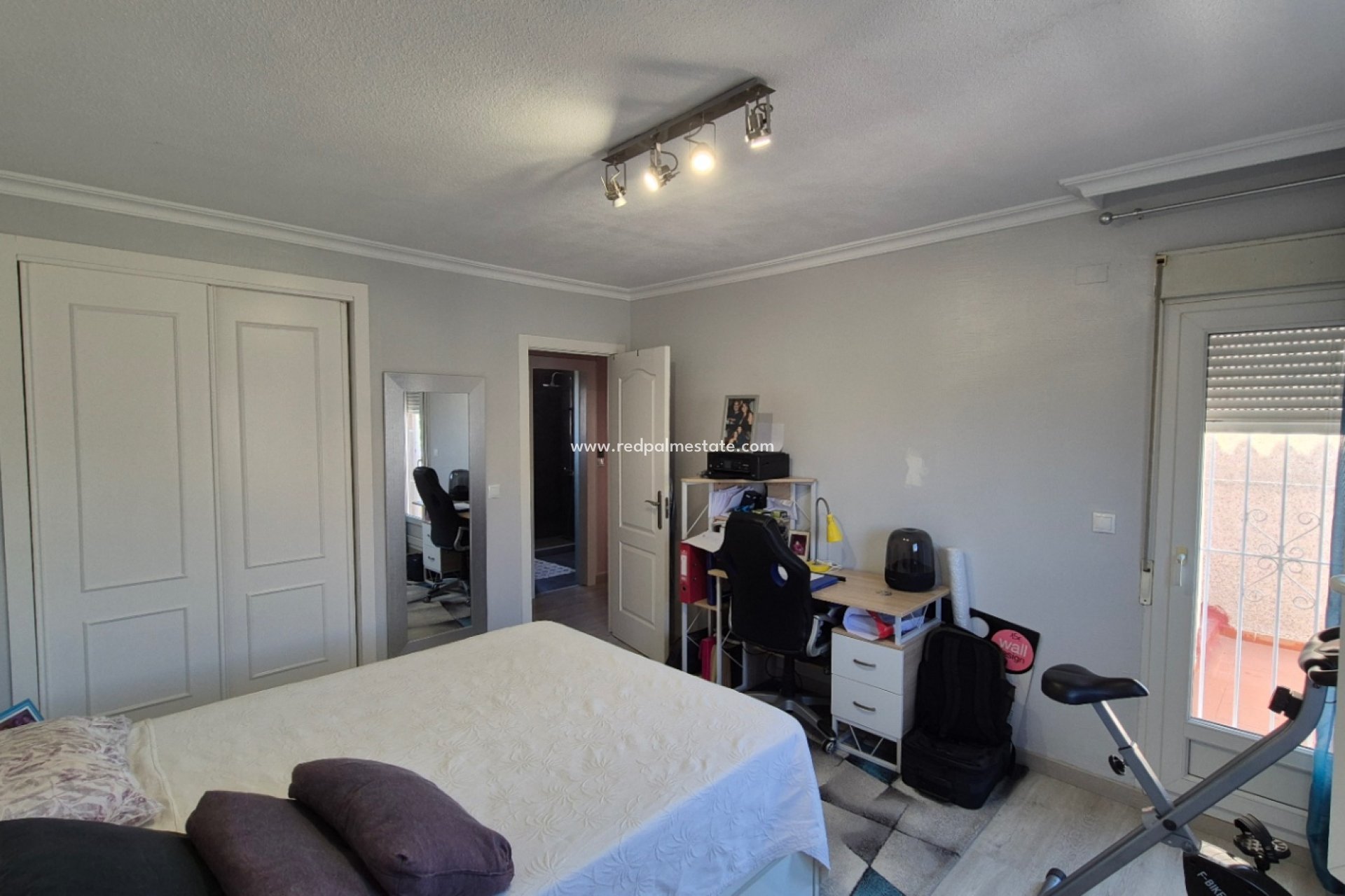 Resale - Town House -
Torrevieja