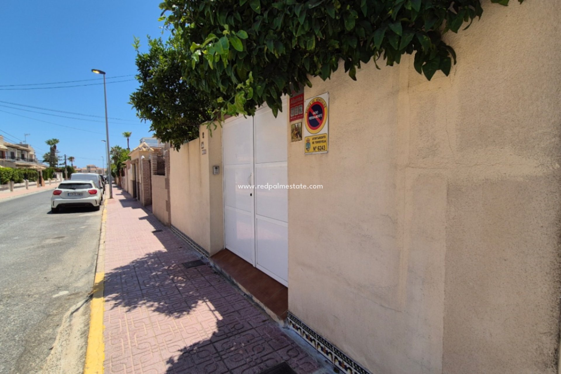 Resale - Town House -
Torrevieja