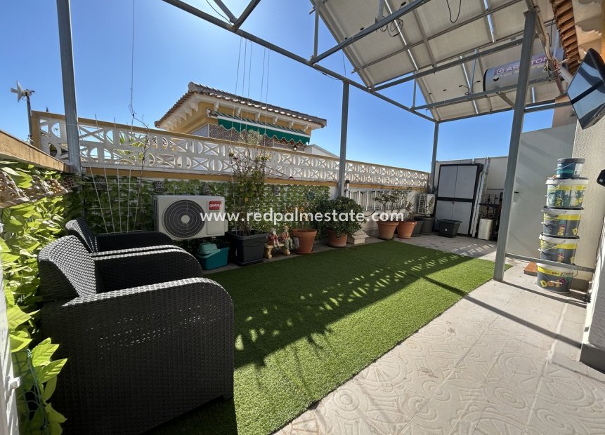 Resale - Town House -
Torrevieja