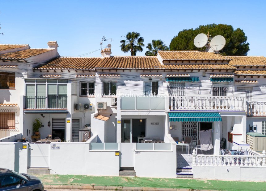 Resale - Town House -
Torrevieja