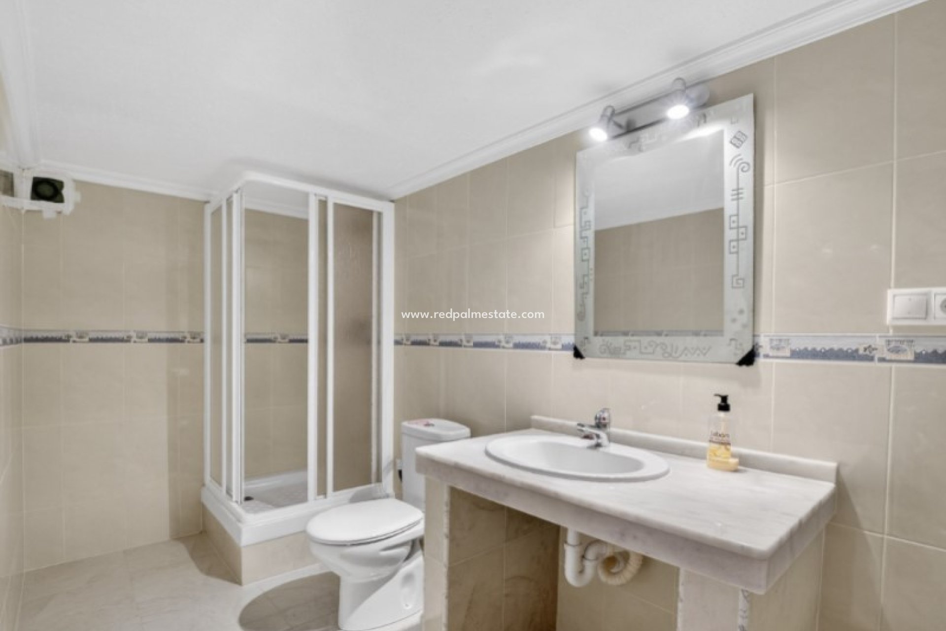 Resale - Town House -
Torrevieja