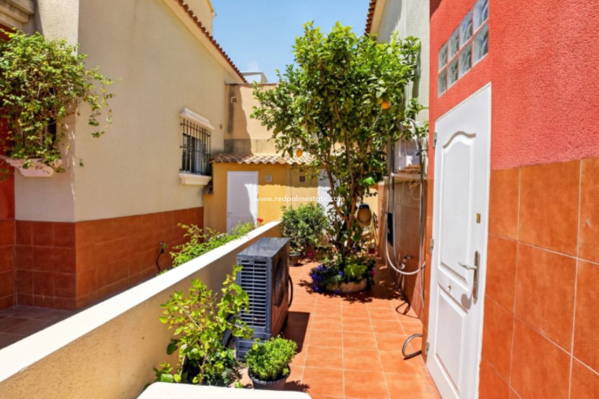 Resale - Town House -
Torrevieja