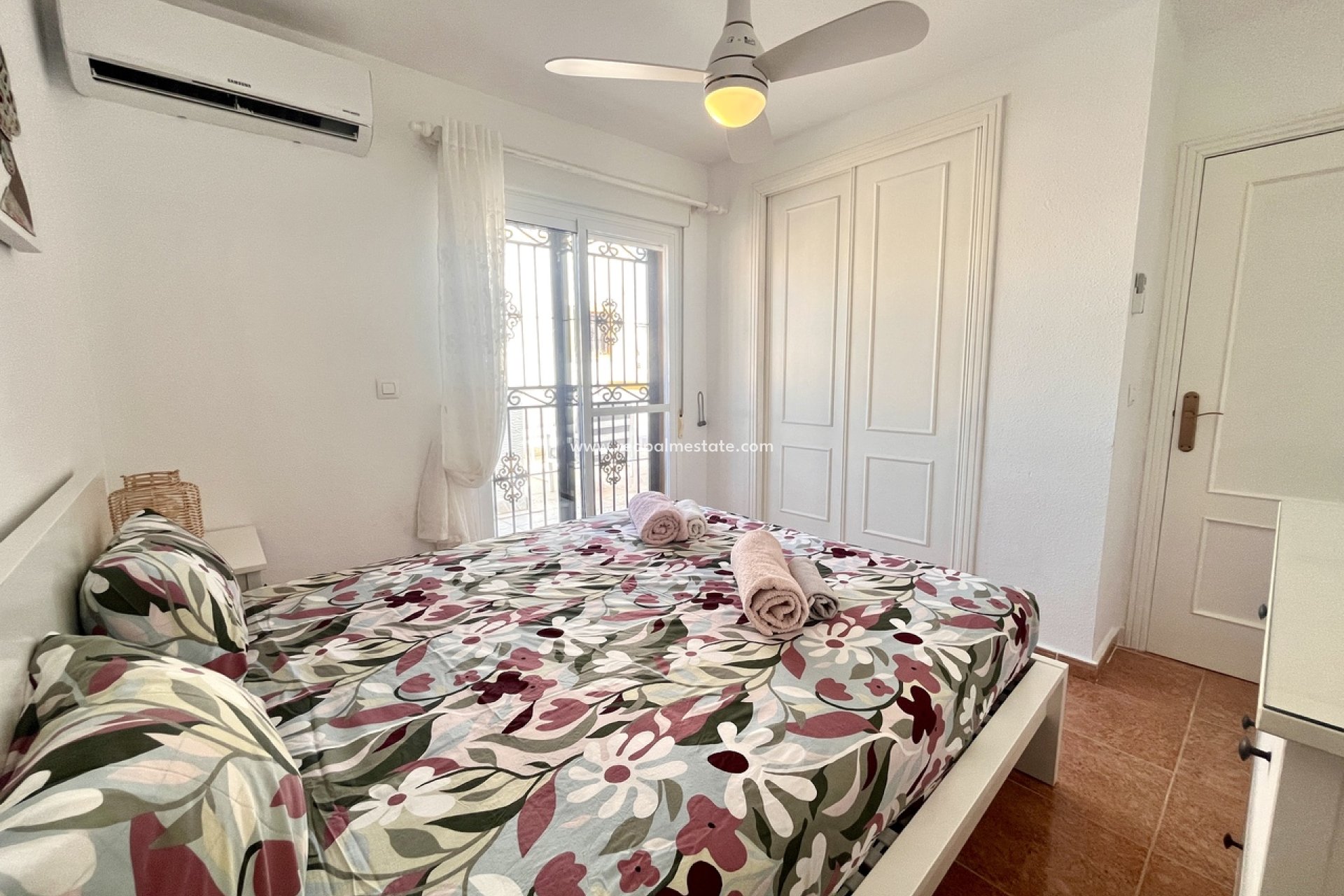 Resale - Town House -
Vistabella Golf Entre Naranjos - Inland