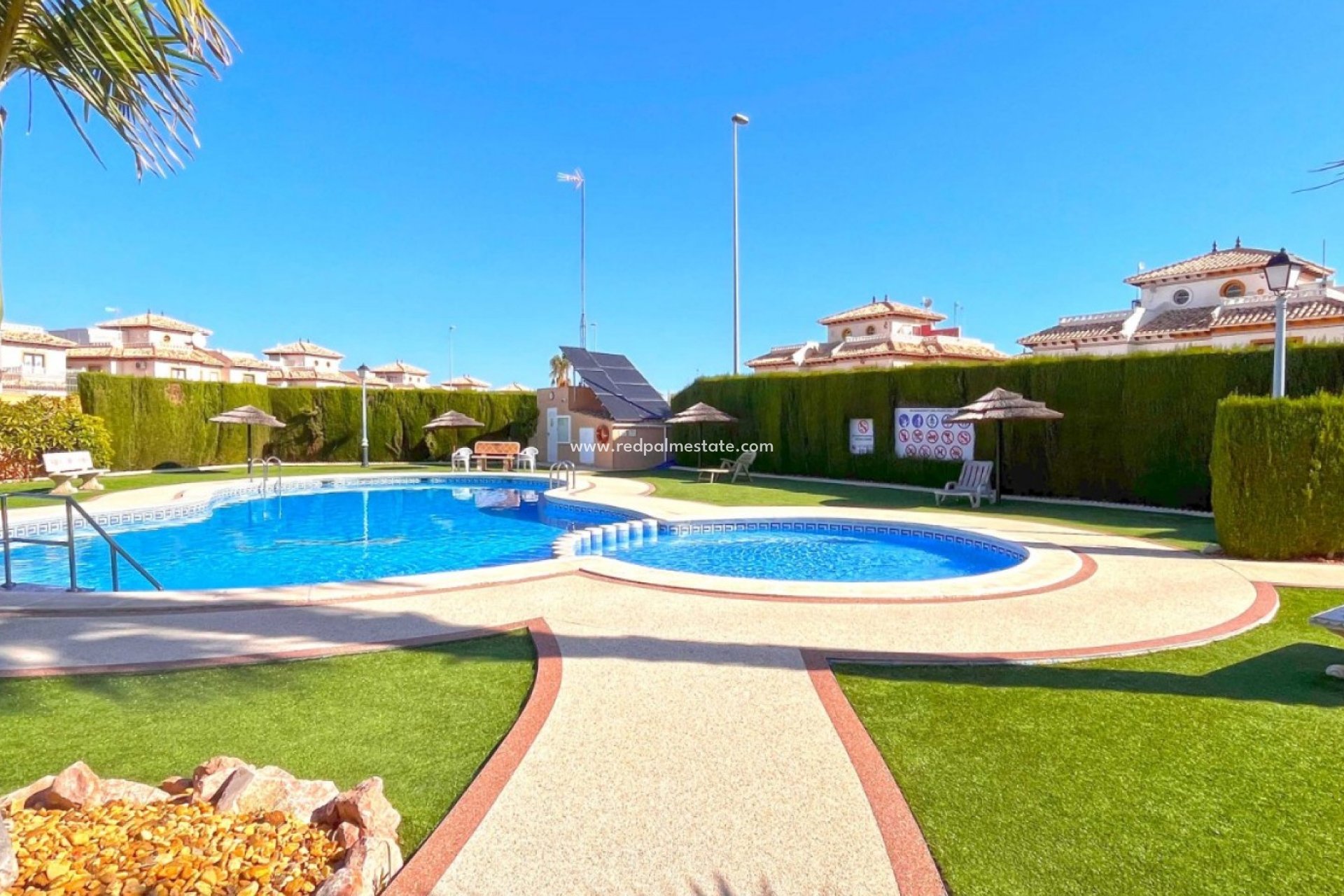 Resale - Townhouse -
Orihuela Costa - Lomas de Cabo Roig