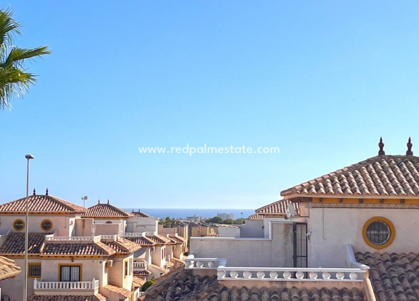 Resale - Townhouse -
Orihuela Costa - Lomas de Cabo Roig