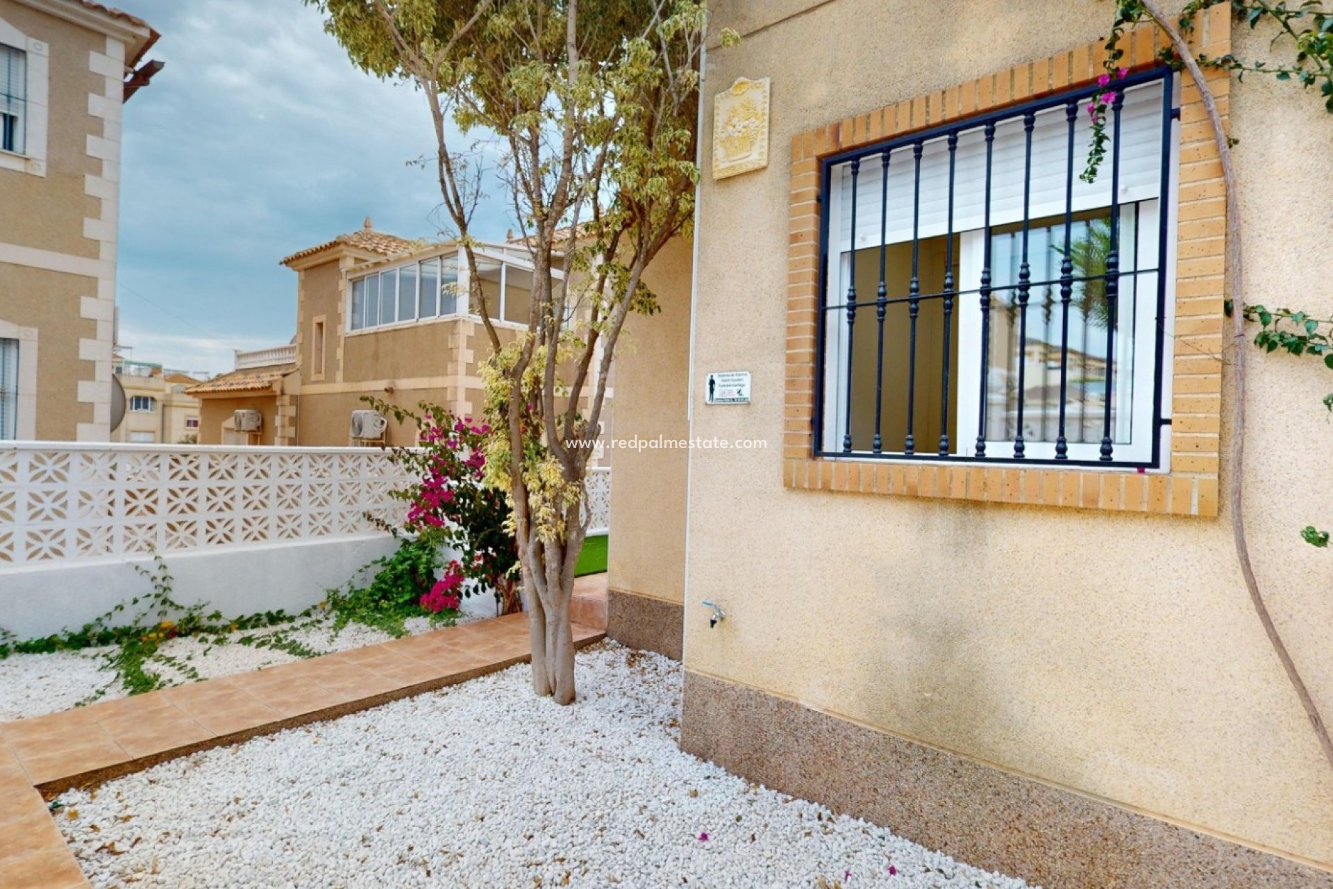 Resale - Townhouse -
Orihuela Costa - Villamartín