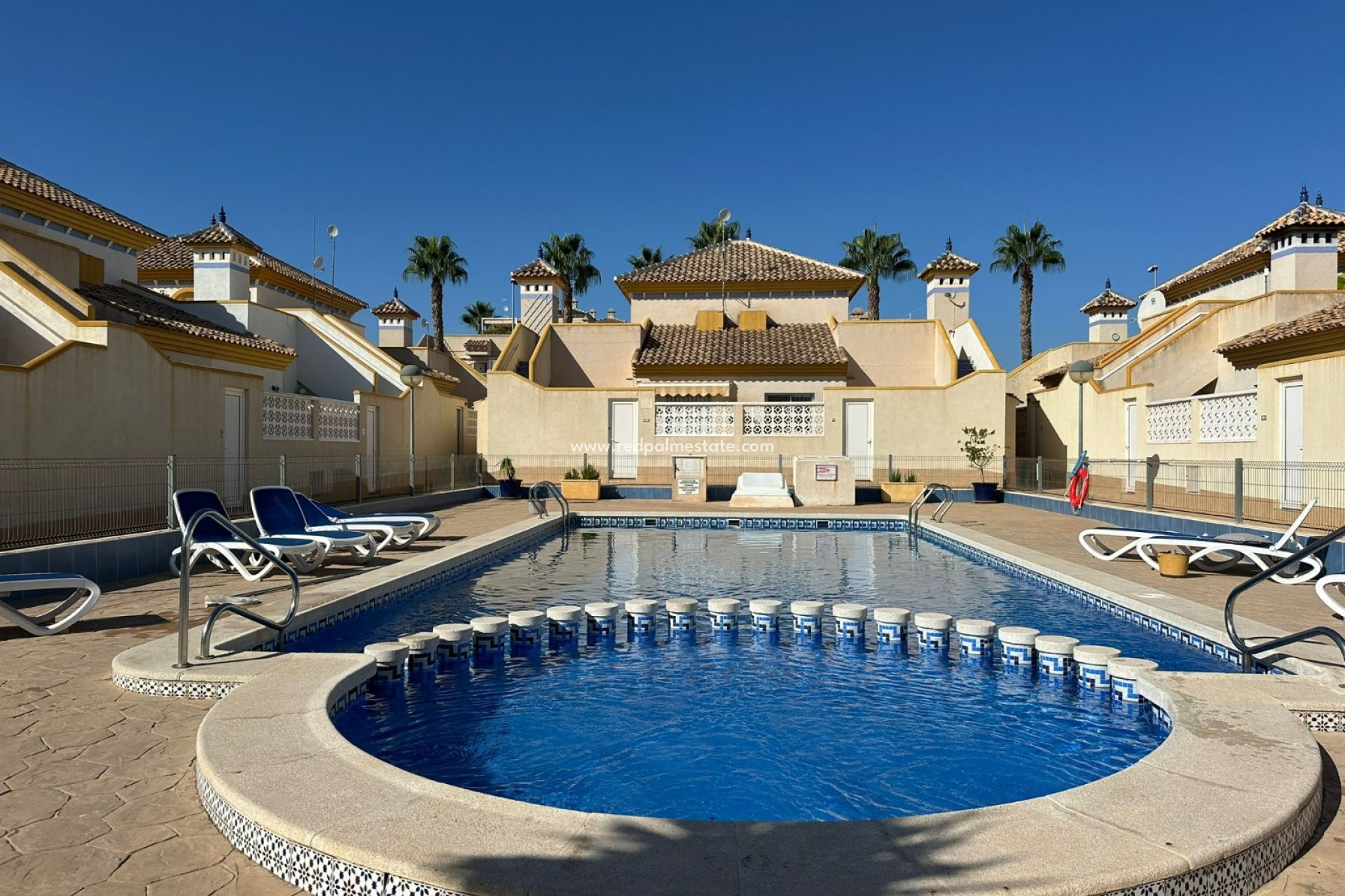 Resale - Townhouse -
Orihuela Costa - Villamartín