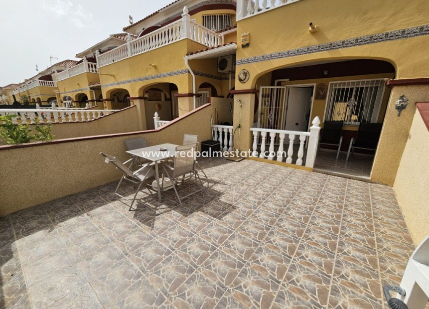 Resale - Townhouse -
Torrevieja