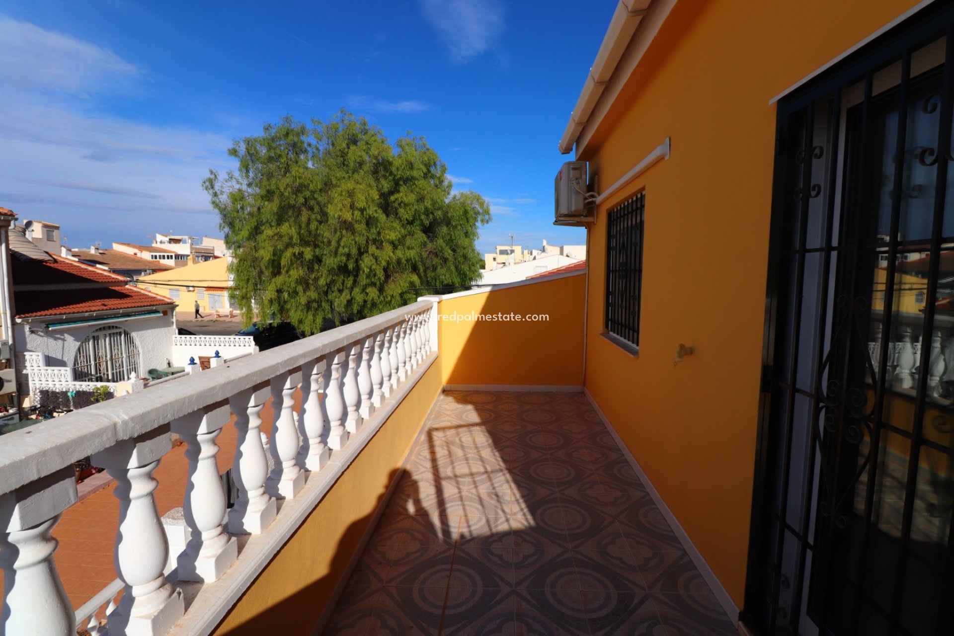 Resale - Townhouse -
Torrevieja