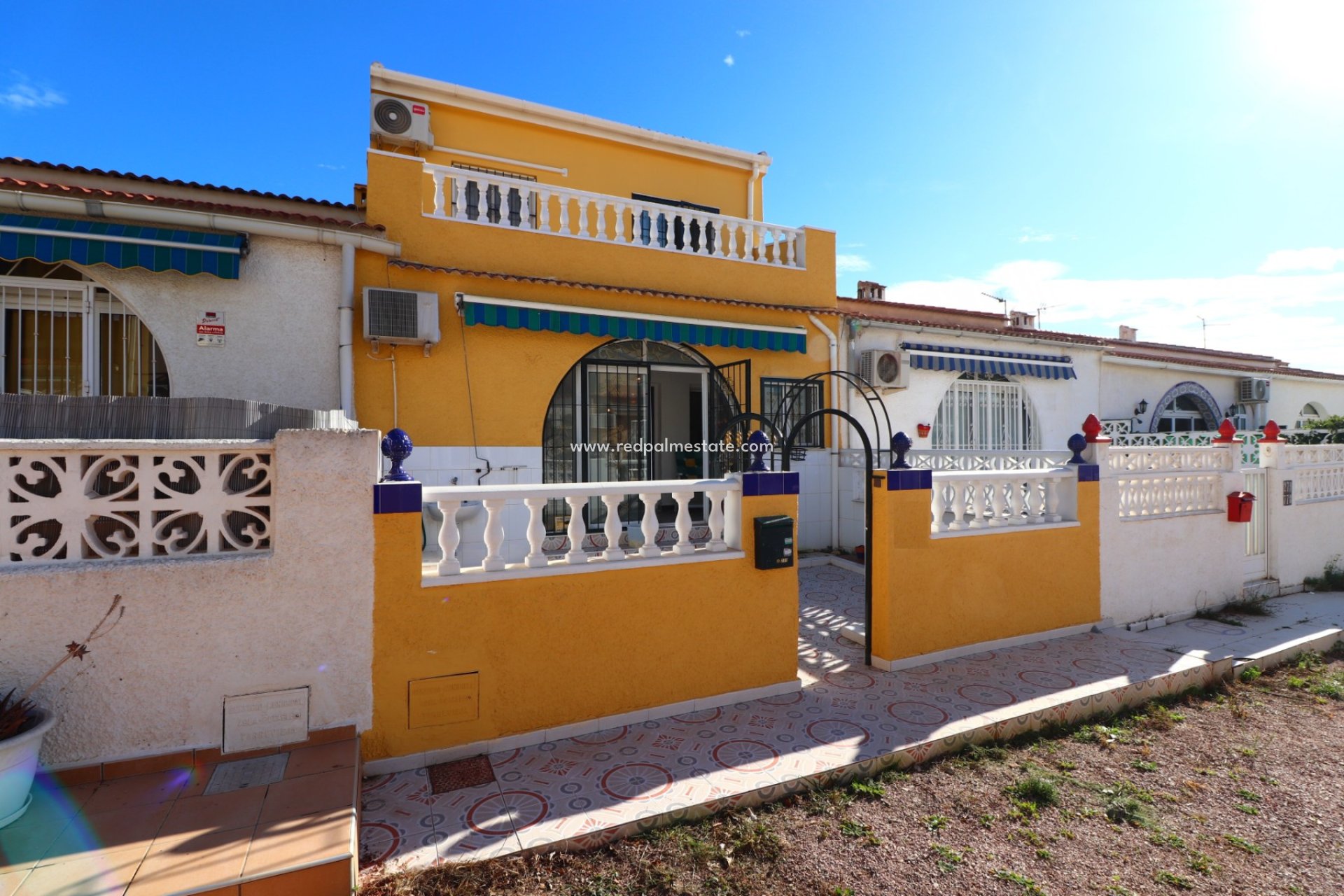 Resale - Townhouse -
Torrevieja