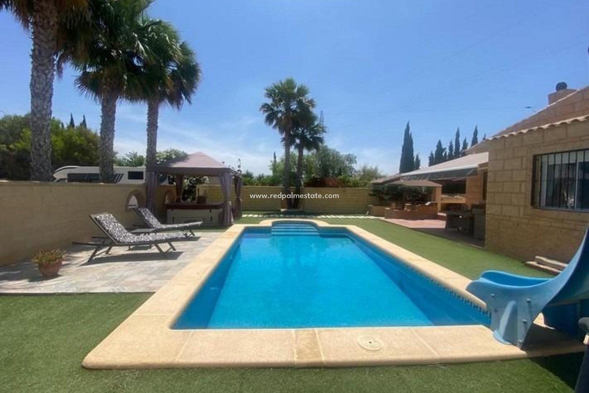 Resale - Villa -
Albatera - Campo De Albatera