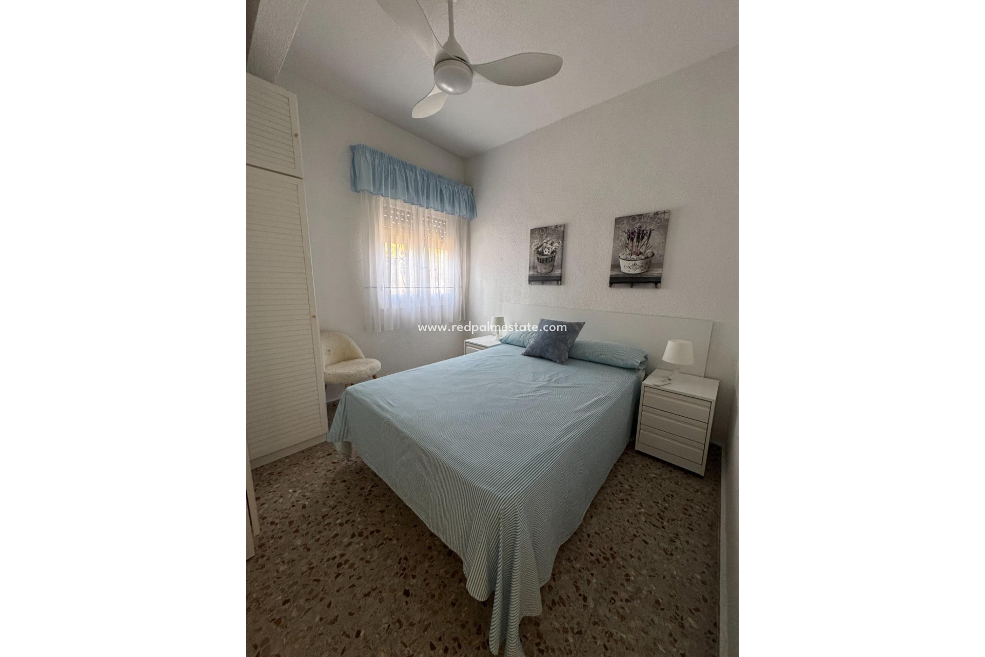 Resale - Villa -
Albatera - Partida Lomas