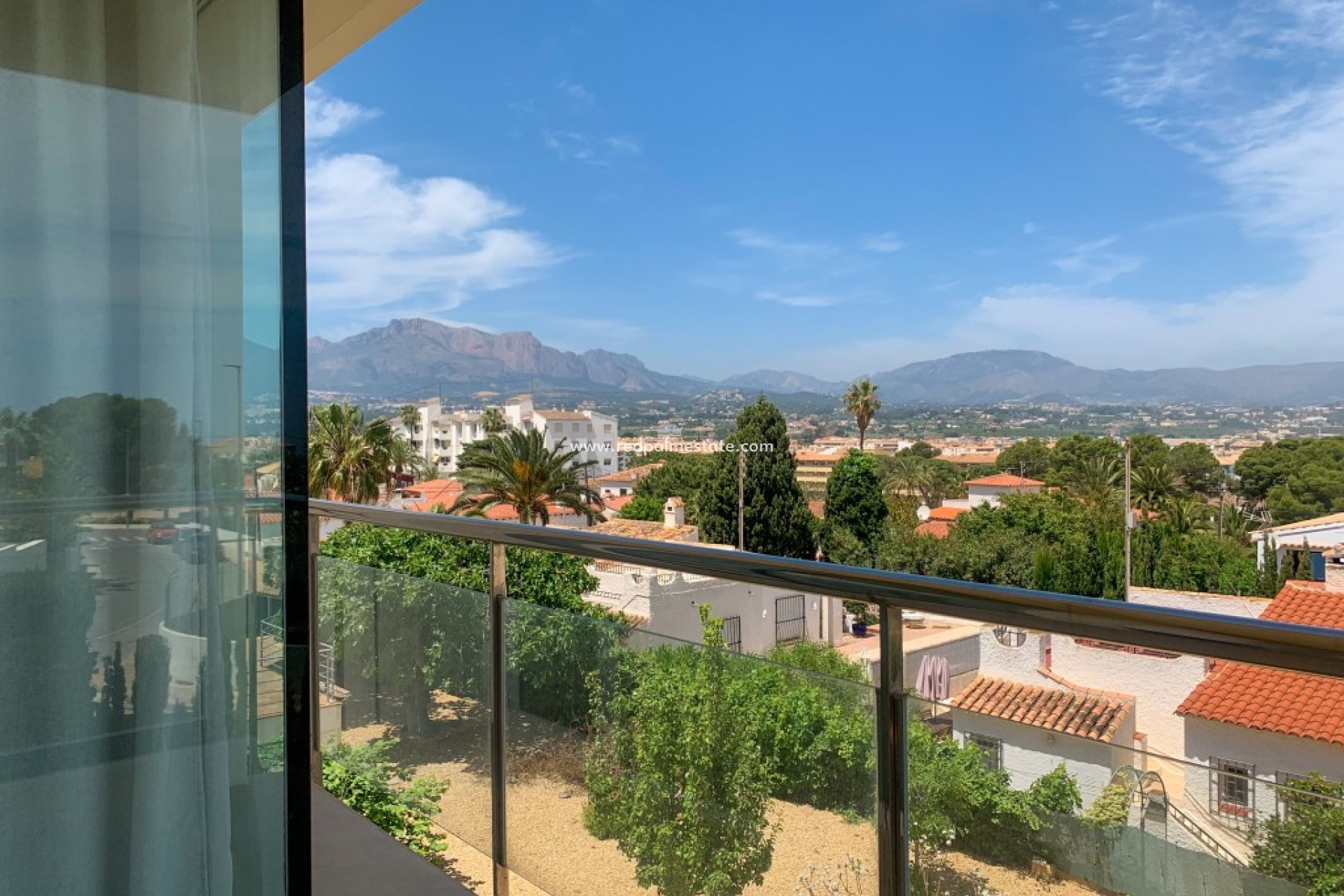 Resale - Villa -
Albir - Costa Blanca