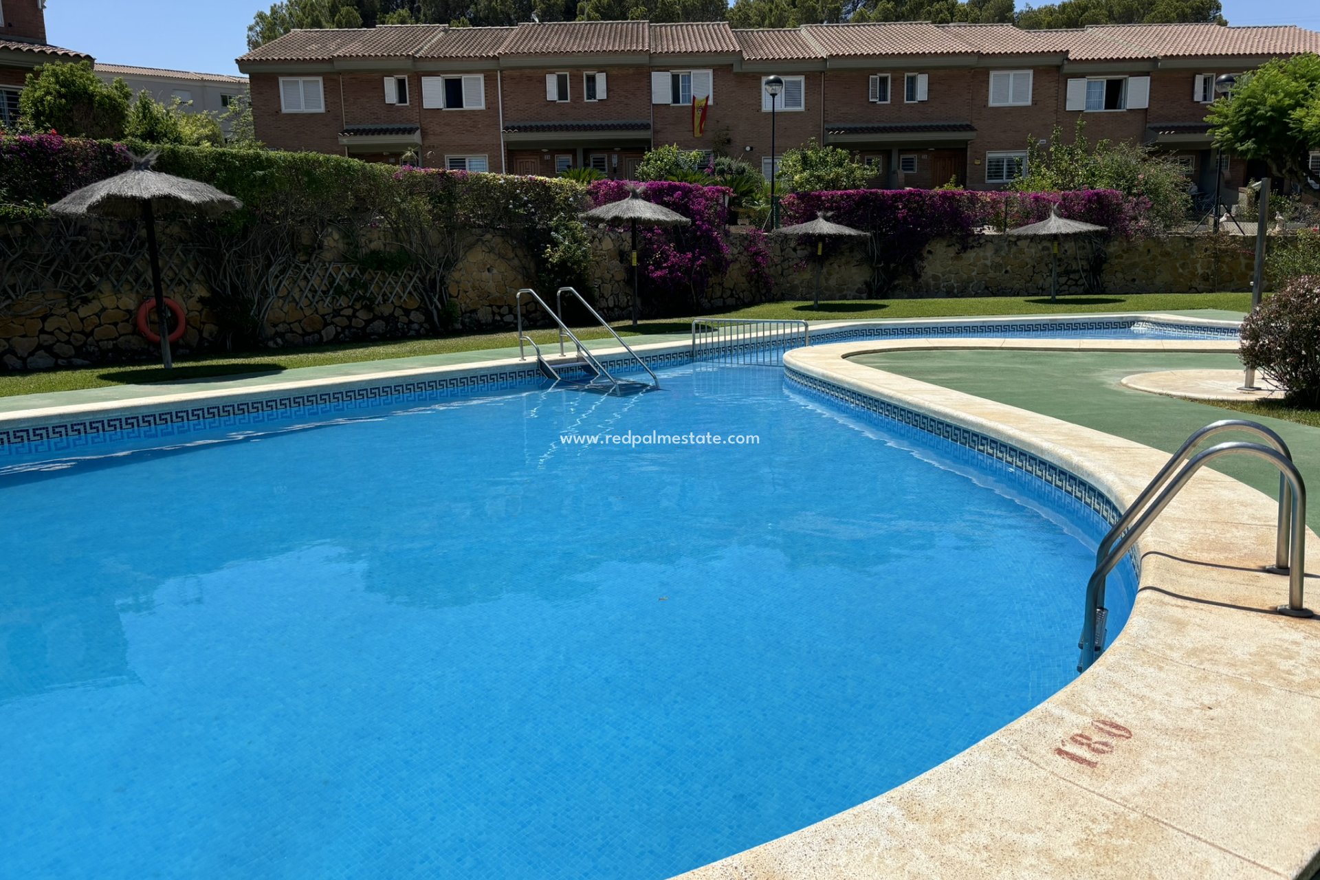 Resale - Villa -
Albir - Costa Blanca