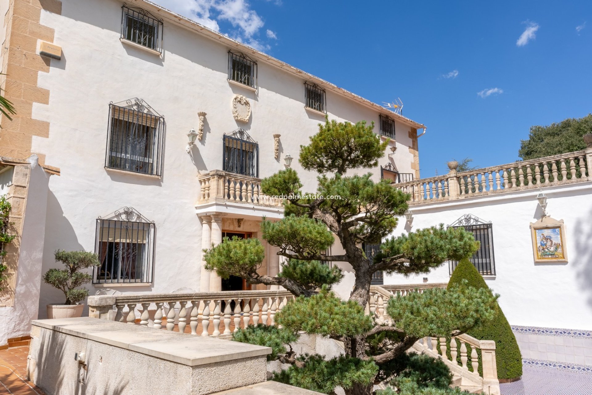 Resale - Villa -
Alcoy - Inland