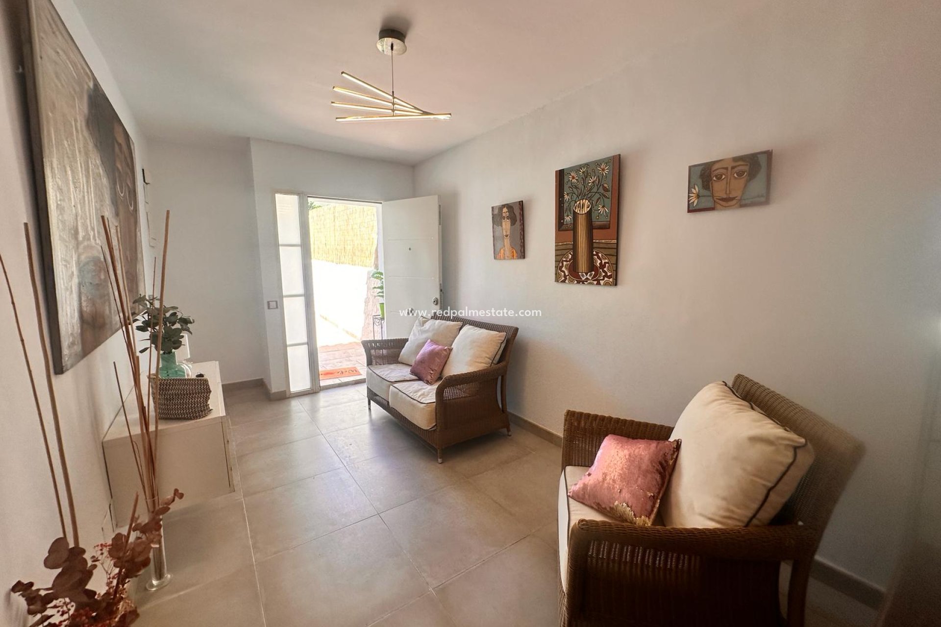 Resale - Villa -
Alfas del Pí - Costa Blanca