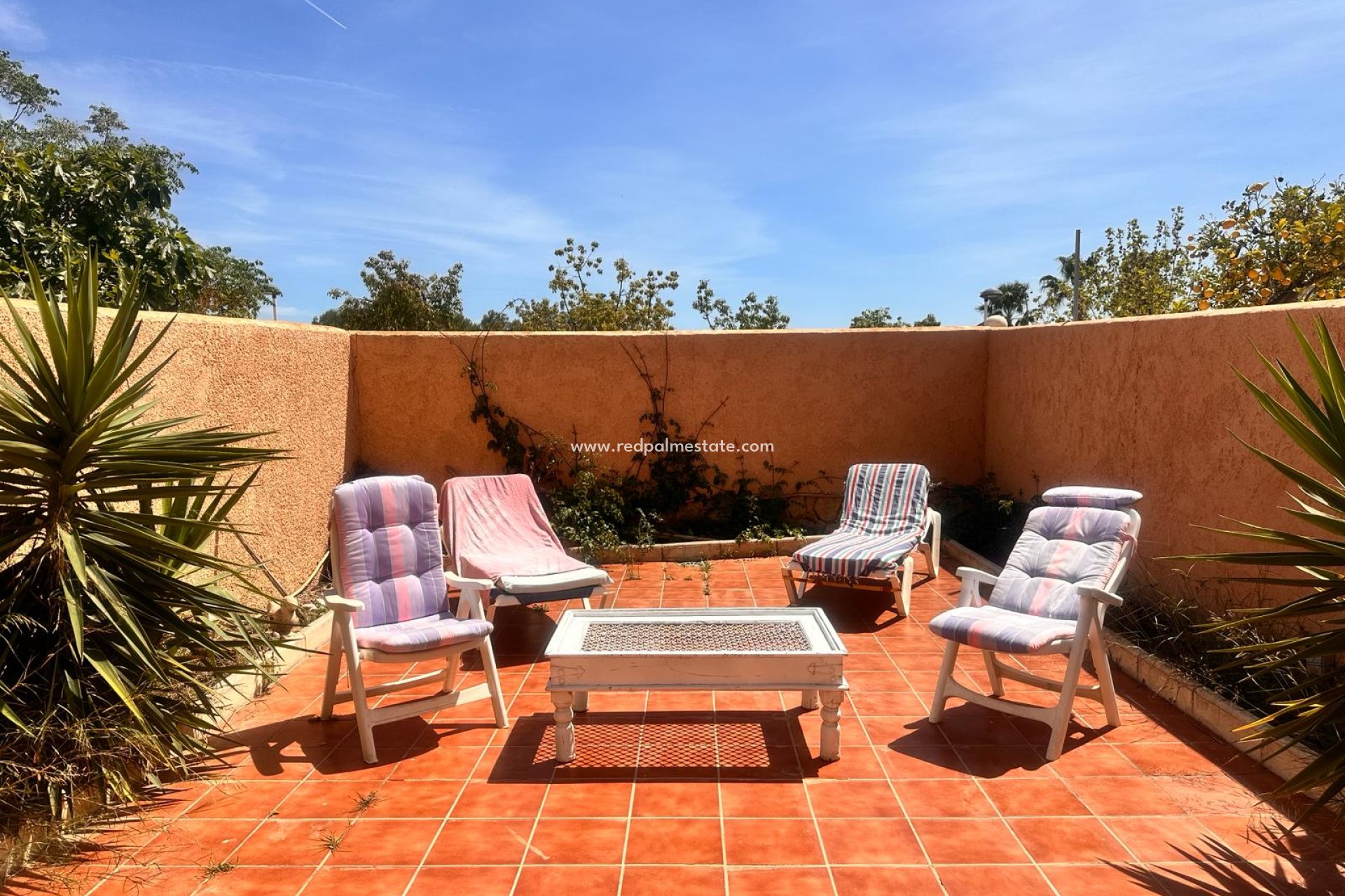 Resale - Villa -
Alfas del Pí - Costa Blanca