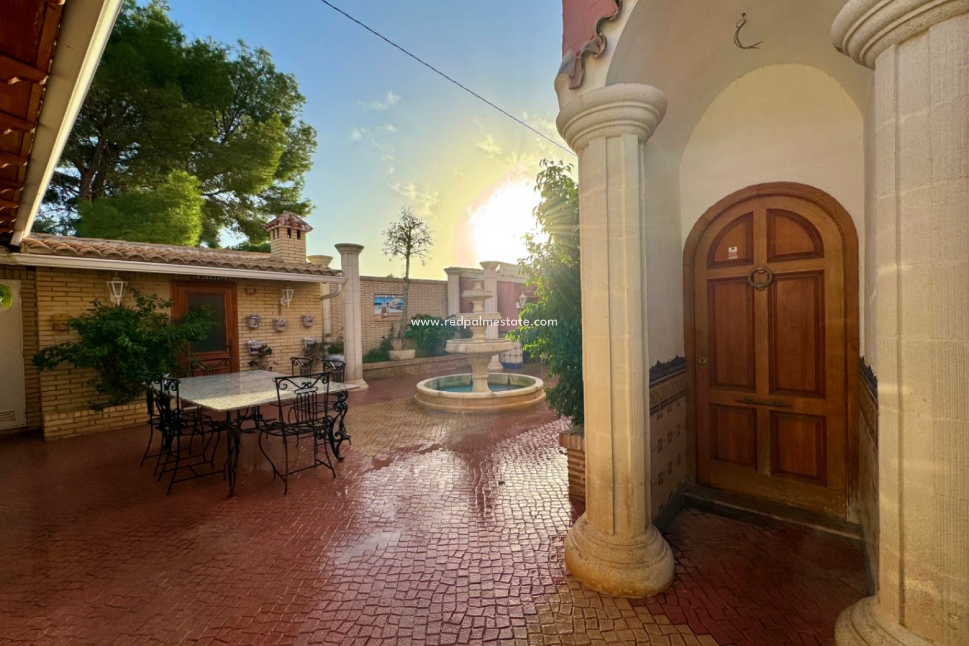 Resale - Villa -
Alfas del Pí - Costa Blanca