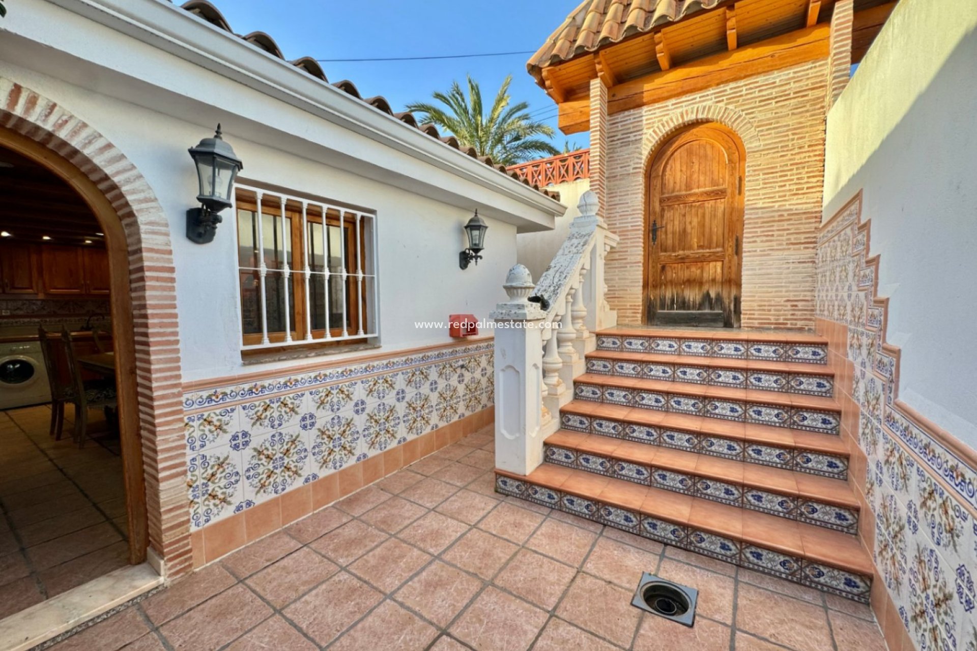 Resale - Villa -
Alfas del Pí - Costa Blanca