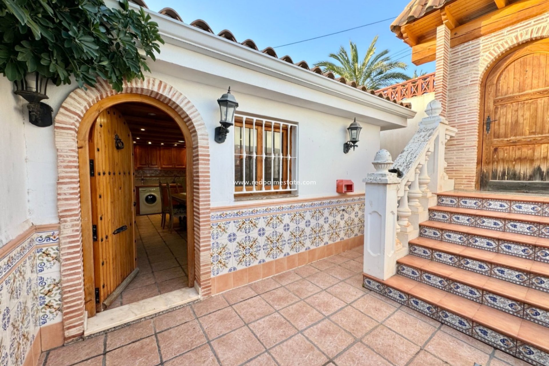 Resale - Villa -
Alfas del Pí - Costa Blanca