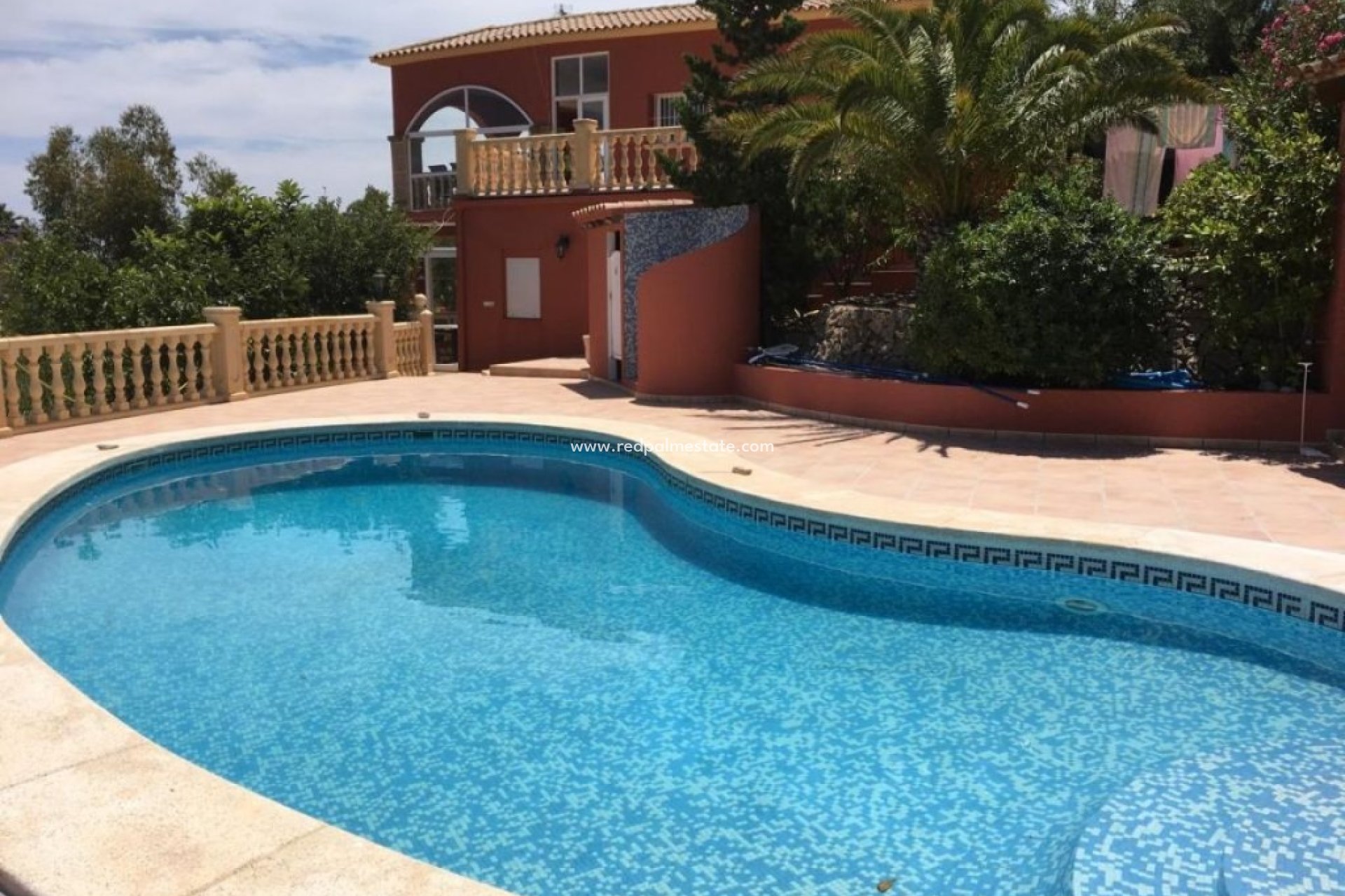 Resale - Villa -
Alfas del Pi - Costa Blanca