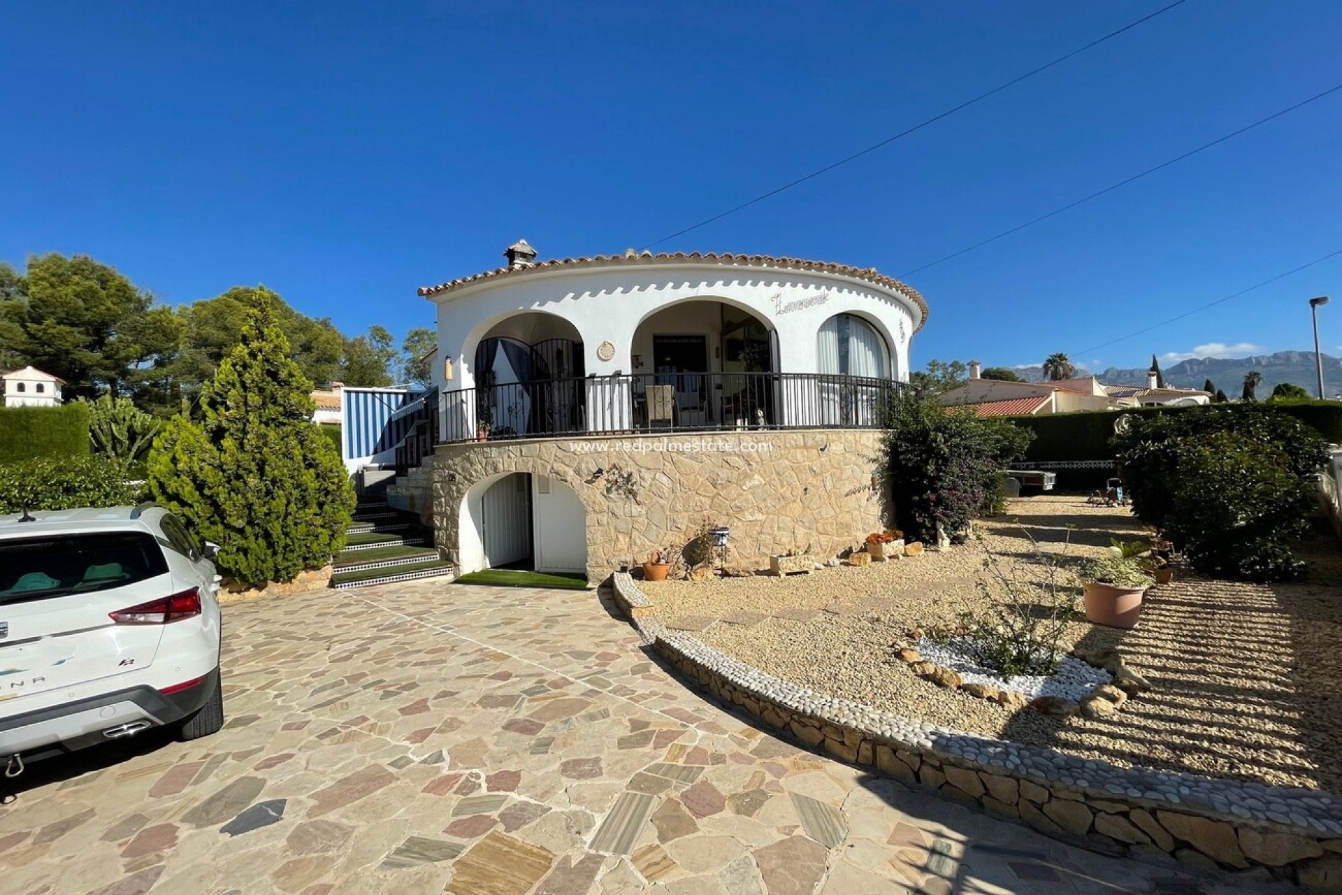 Resale - Villa -
Alfas del Pi - Costa Blanca