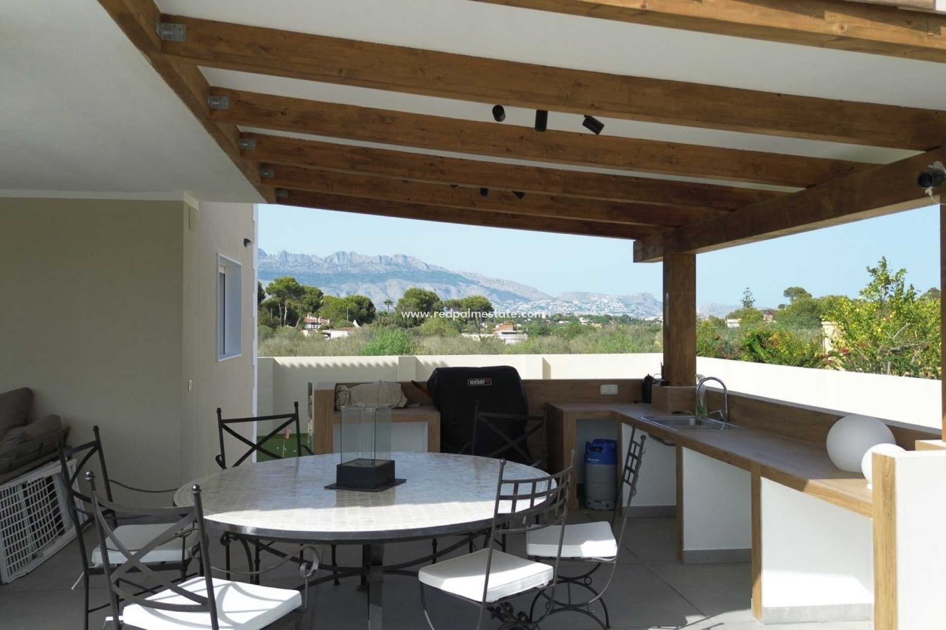 Resale - Villa -
Alfas del Pi - Costa Blanca
