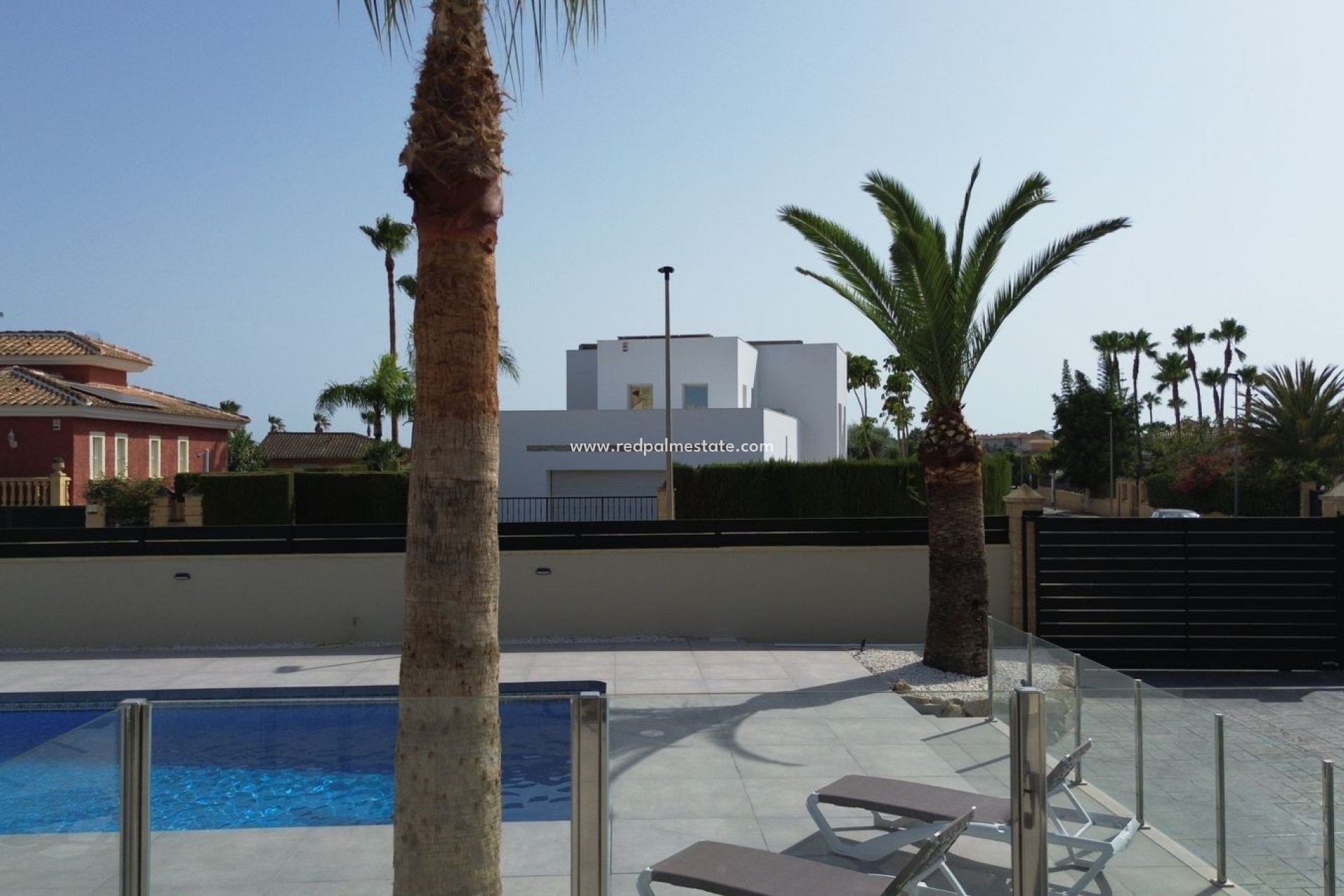 Resale - Villa -
Alfas del Pi - Costa Blanca