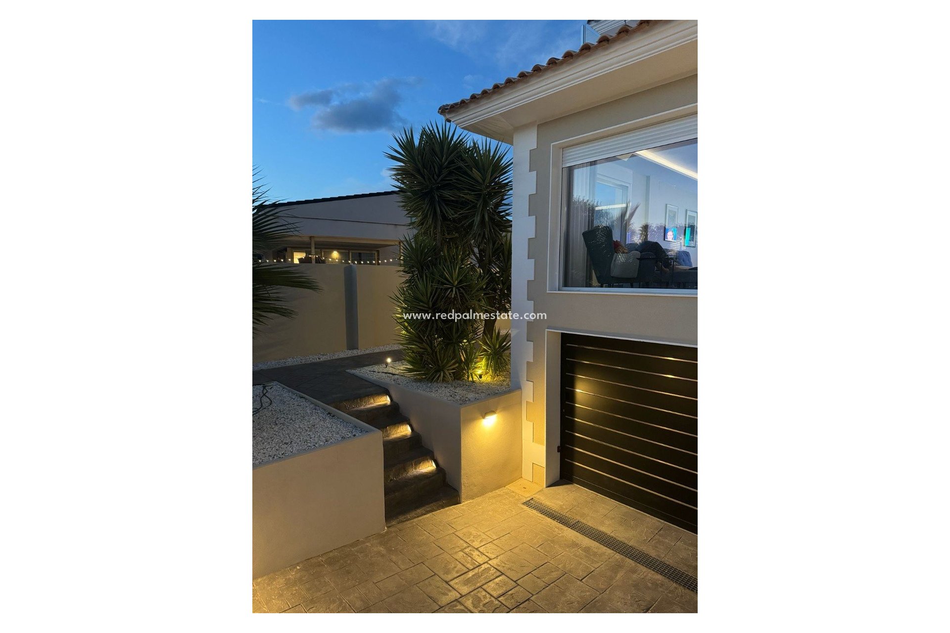 Resale - Villa -
Alfas del Pi - Costa Blanca