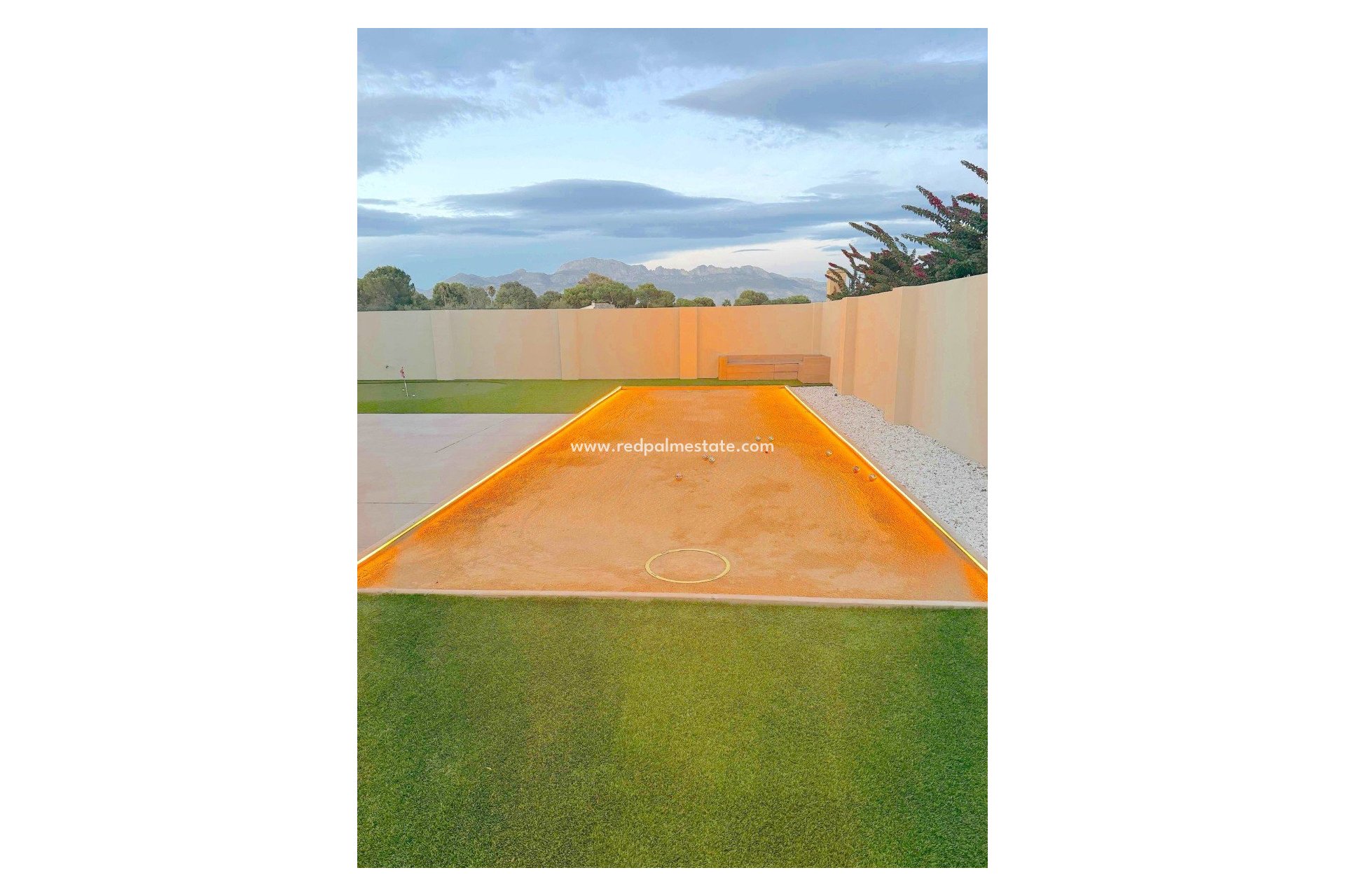 Resale - Villa -
Alfas del Pi - Costa Blanca