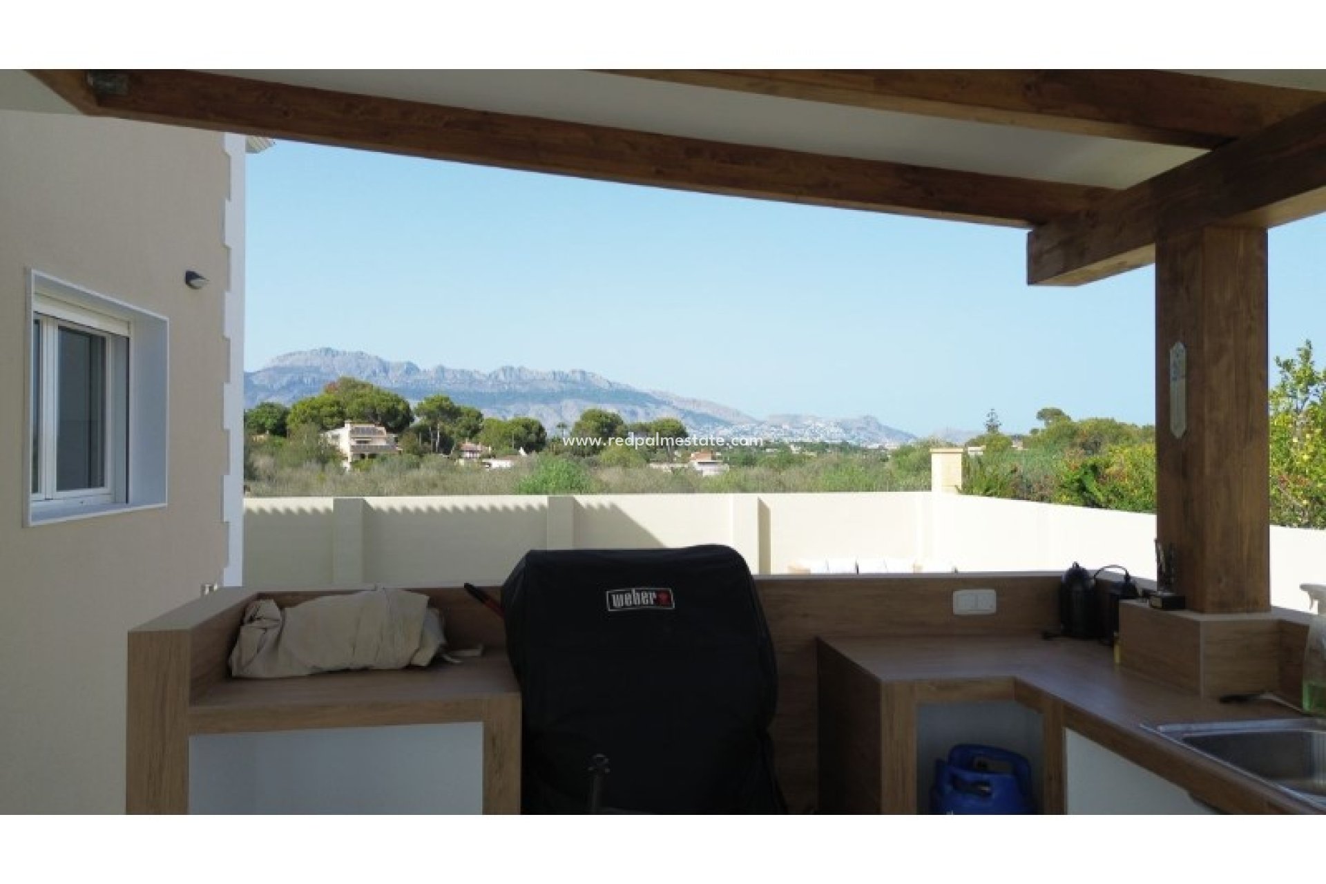 Resale - Villa -
Alfas del Pi - Costa Blanca