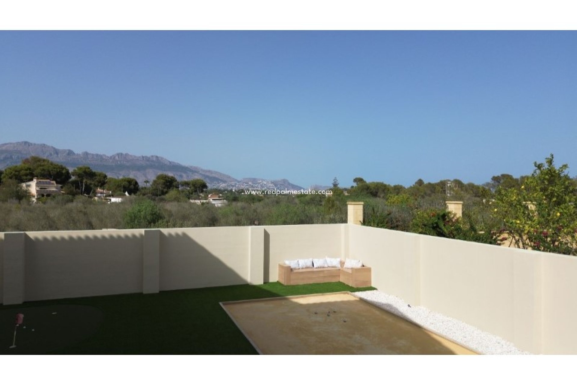 Resale - Villa -
Alfas del Pi - Costa Blanca